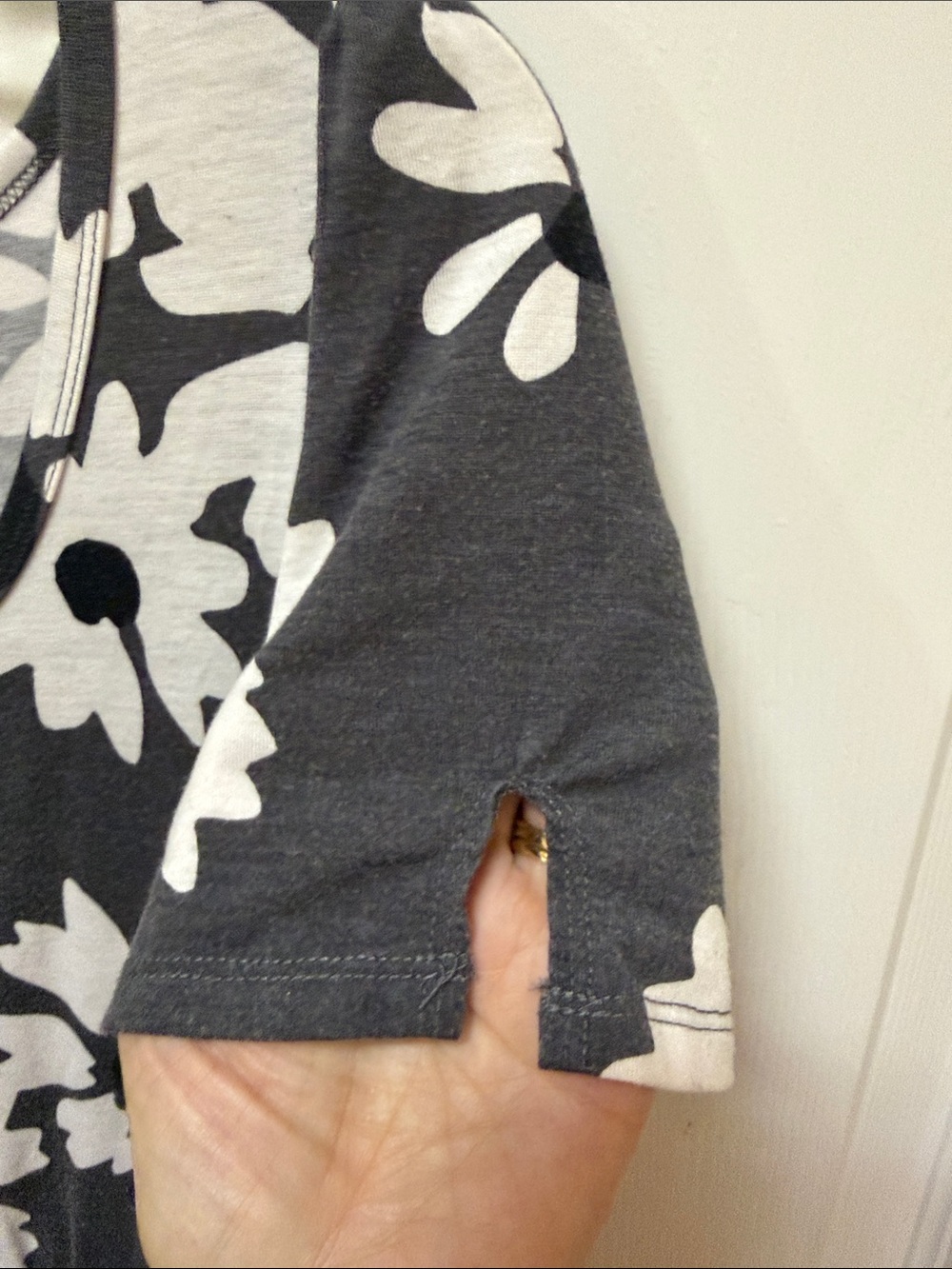 LuLaRoe Gray Maxi Dress with White Floral Print - Picture 6 of 9